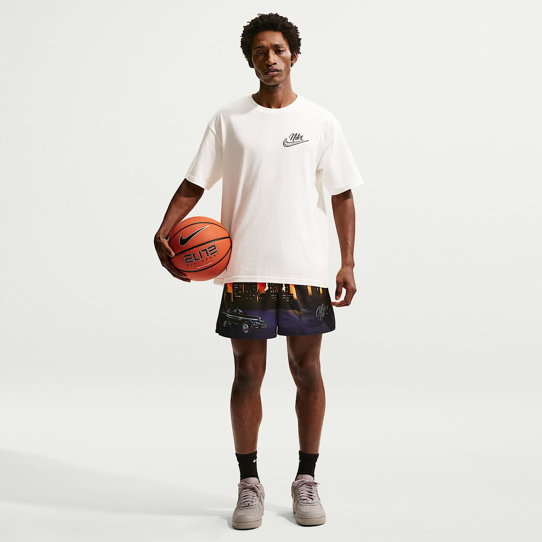 Nike Standard Issue Men's Dri-FIT 5